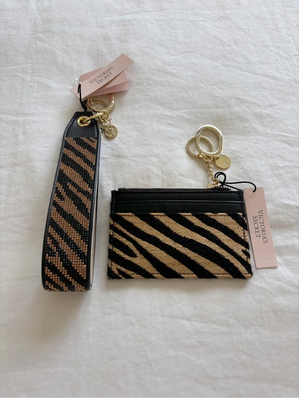 Victoria’s Secret Keychain Bundle - Picture 3 of 4